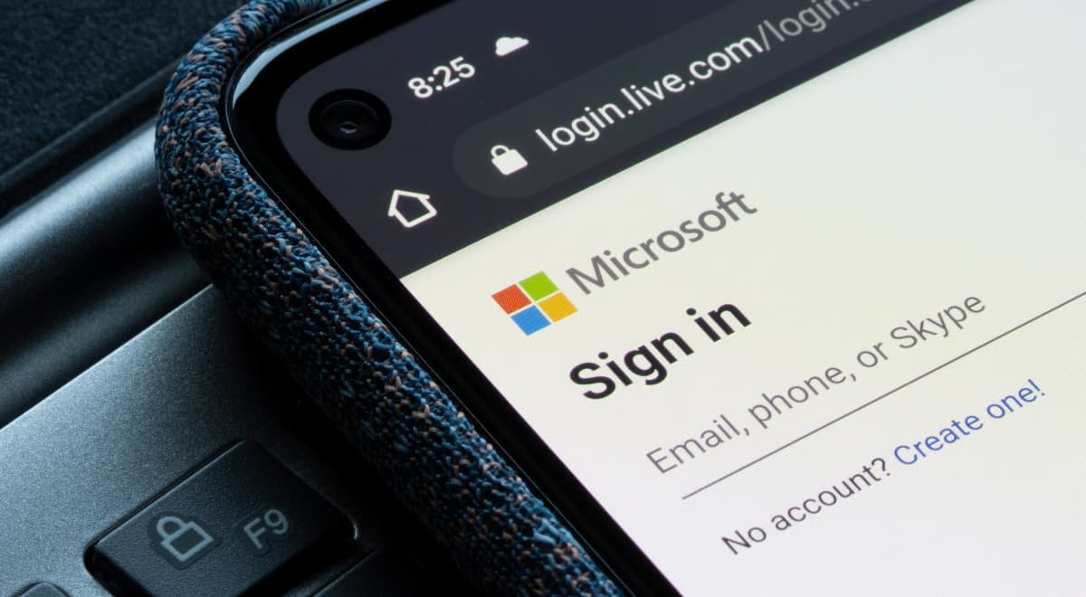 yeni-microsoft-hesablari-ucun-sifre-vasitesile-giris-aradan-qaldirilib